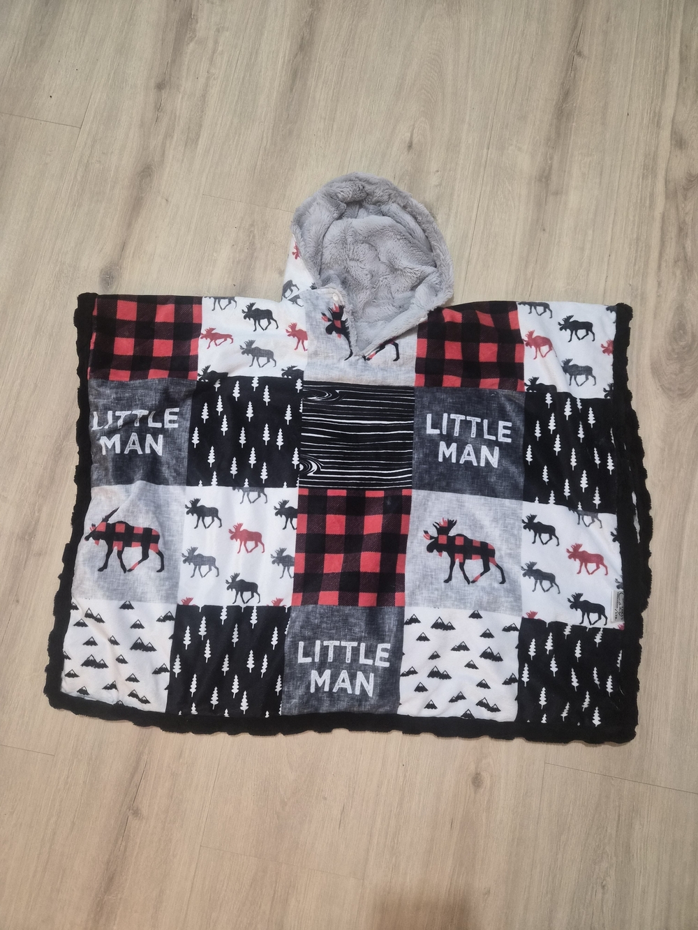 Cozy 'Little Man' Hooded Kids Pajama Blanket - Red & Gray Plaid